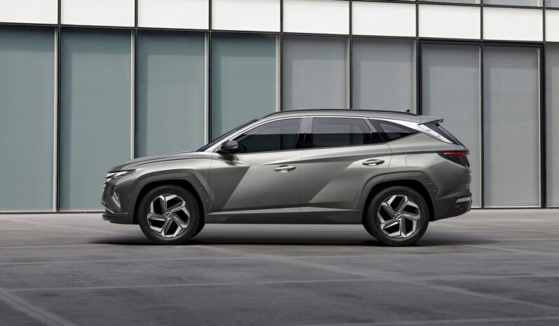 
								Hyundai 2022 Tucson full									